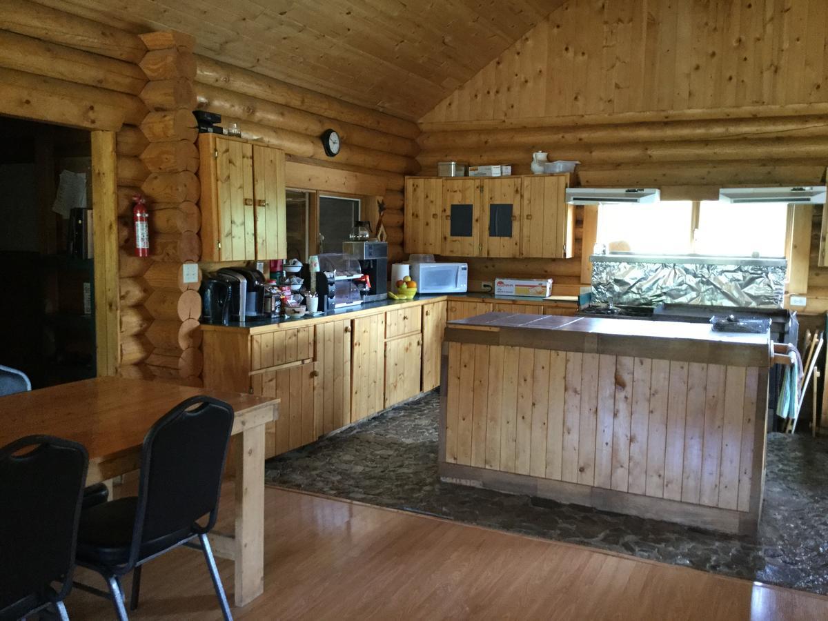 Folding Mountain B & B ฟอร์ทเนลสัน ภายนอก รูปภาพ