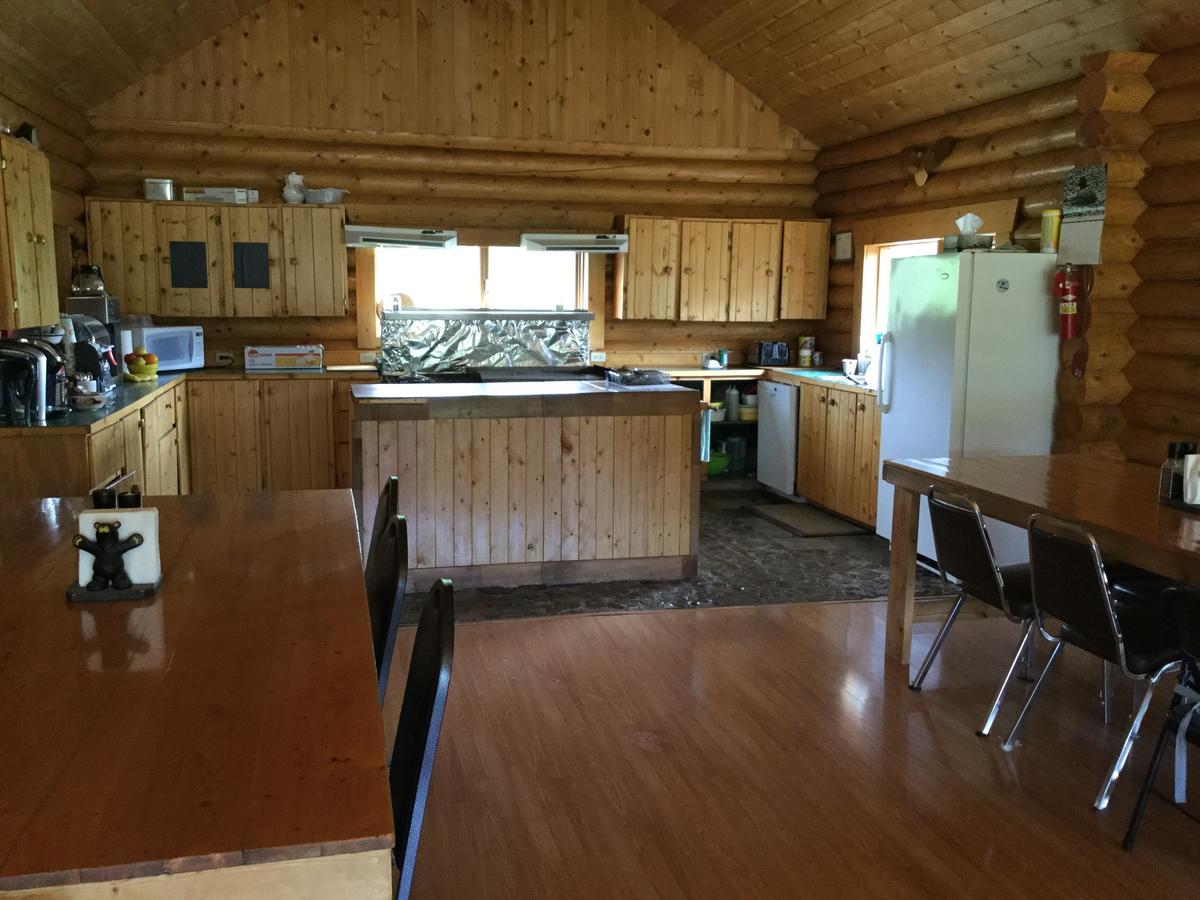 Folding Mountain B & B ฟอร์ทเนลสัน ภายนอก รูปภาพ