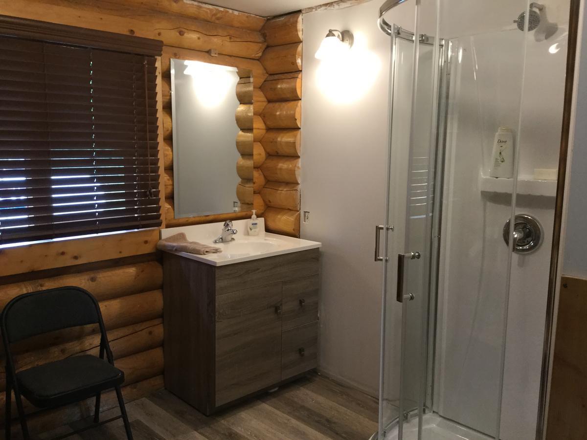 Folding Mountain B & B ฟอร์ทเนลสัน ภายนอก รูปภาพ
